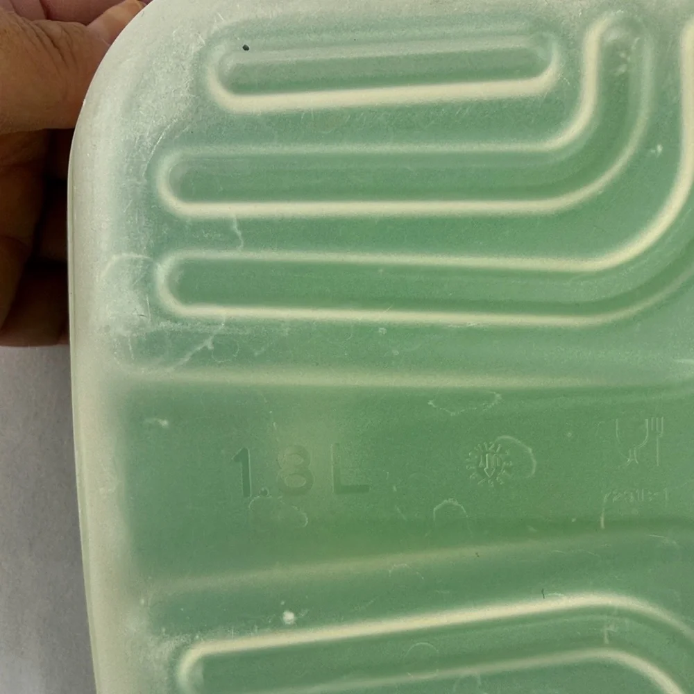 Tupperware Medium Fridgesmart Container | 1.8 L